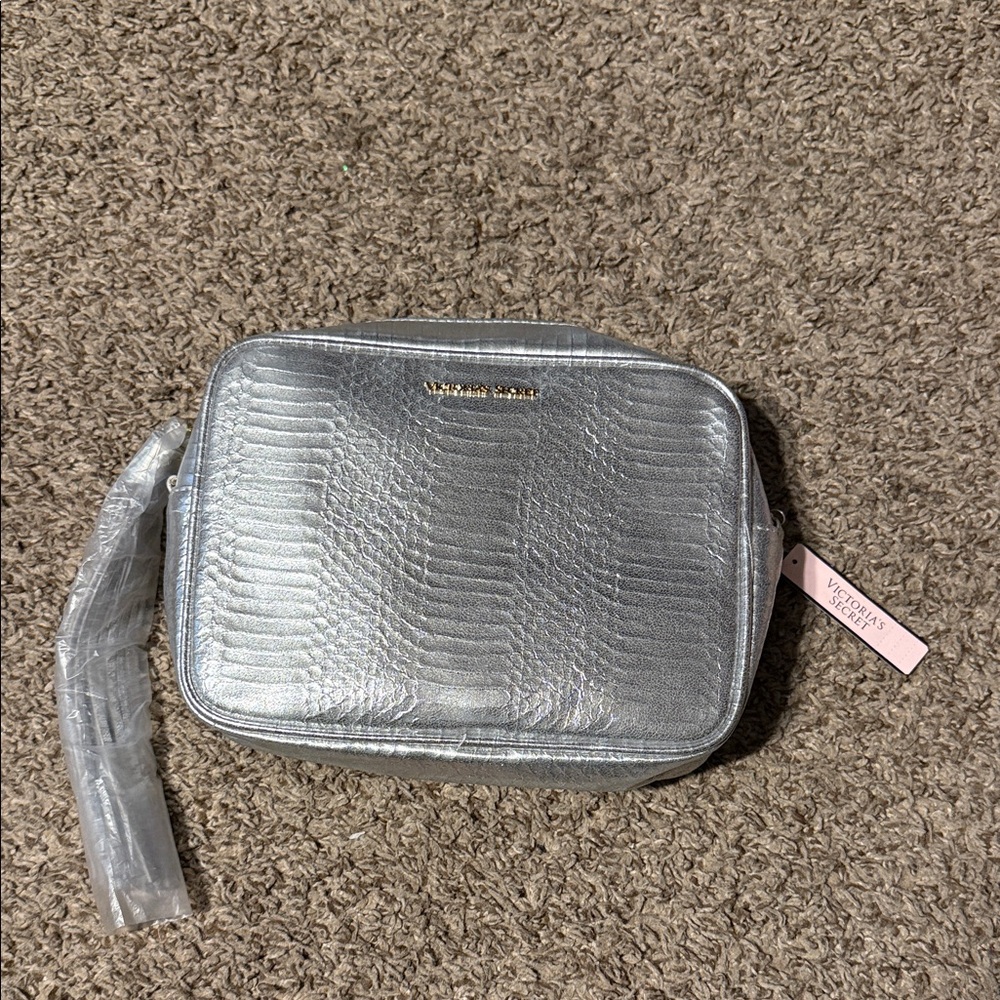 Victoria’s Secret Metallic Silver Crossbody Bag – NWT
